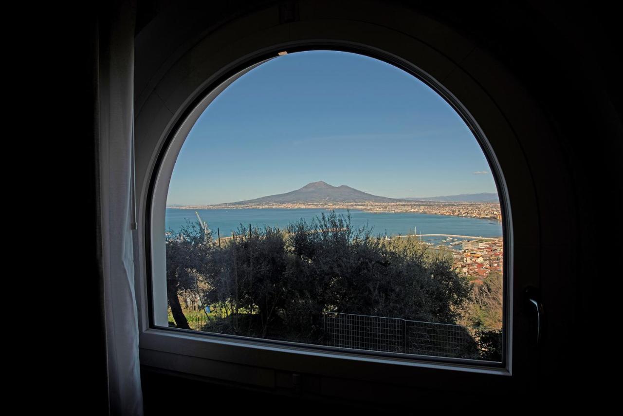 Aparthotel Charme En Bleu Castellammare di Stabia Zewnętrze zdjęcie